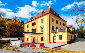 Vila Lovcu Kralovych